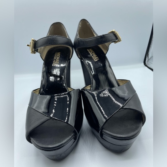 Michael Kors Platform Heels Size 7.5 - Picture 3 of 9
